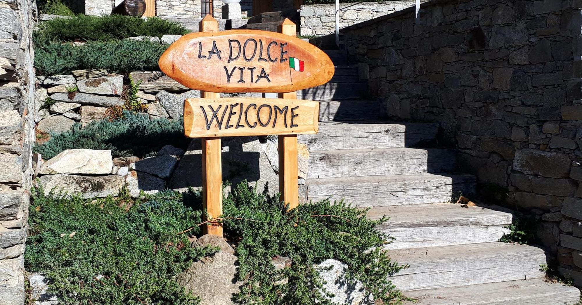 La Dolce Vita Chalet Массино-Висконти Экстерьер фото